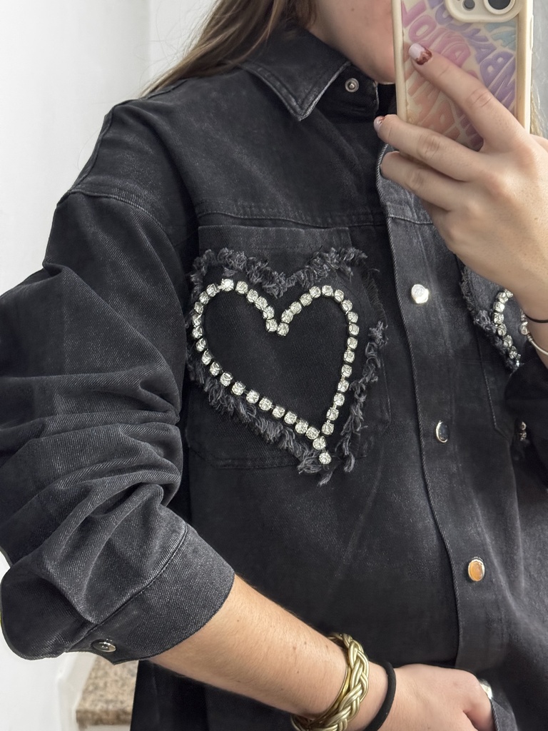 Chaqueta Tachuelas corazón