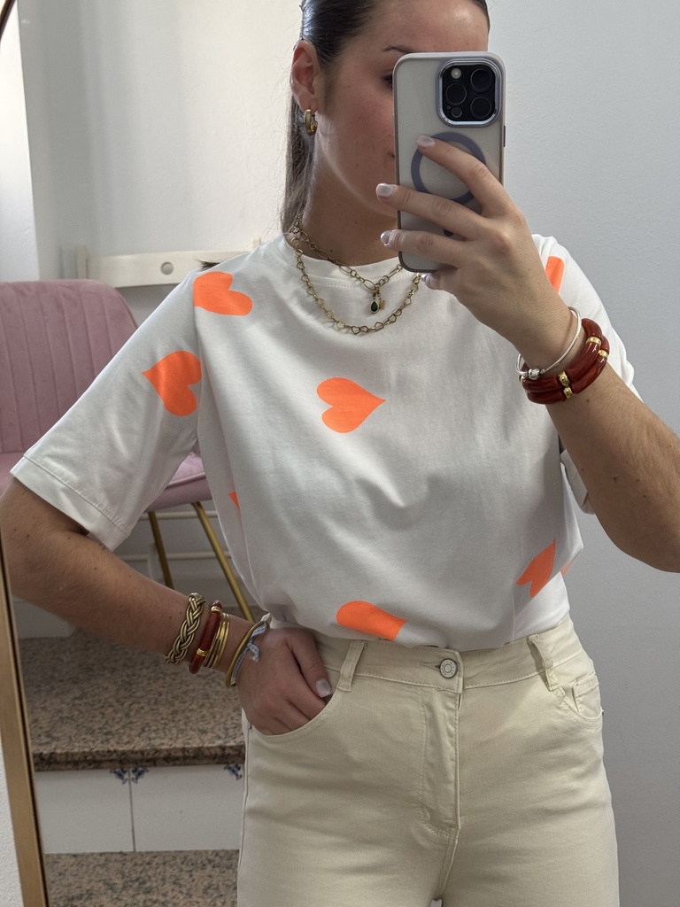 Camiseta corazones