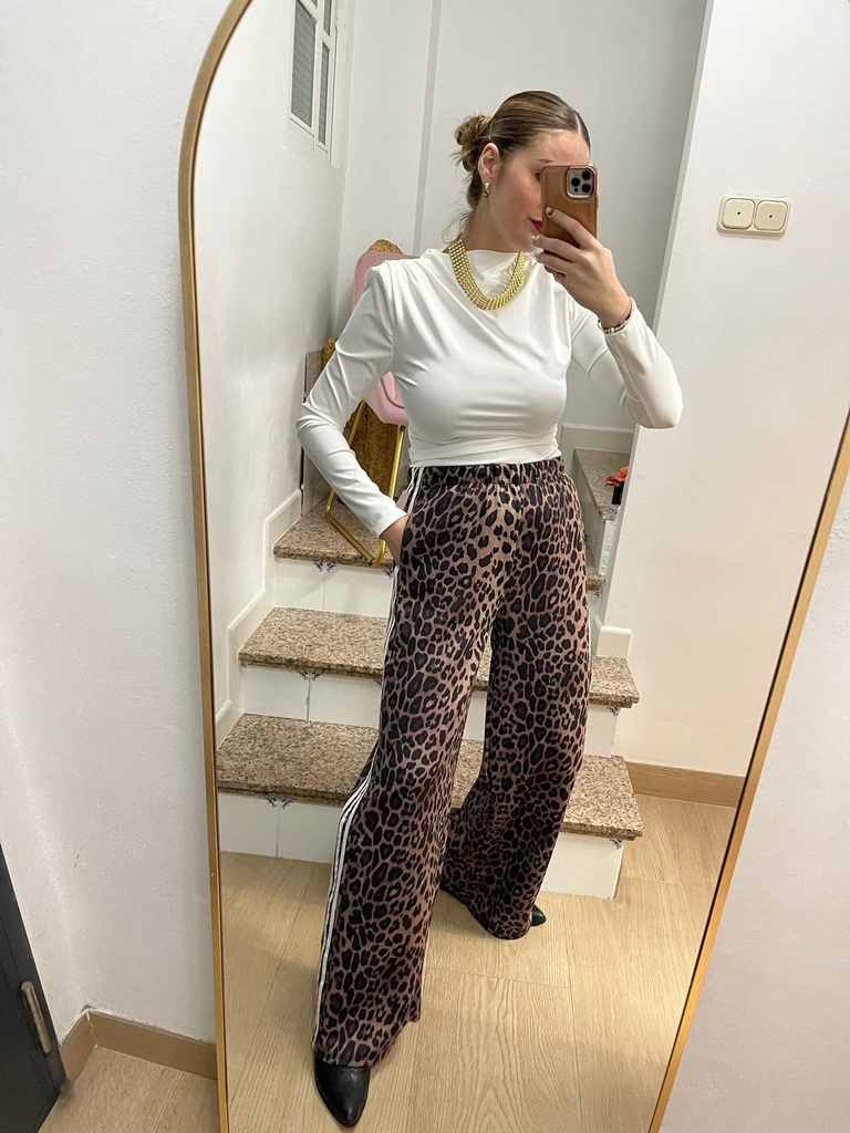 Pantalón ancho animal print