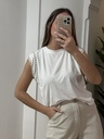 Camiseta tachuela