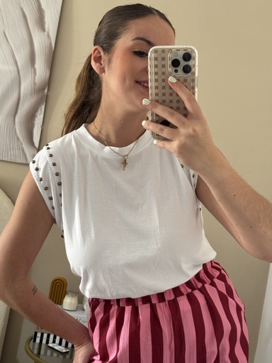 Camiseta tachas Premium